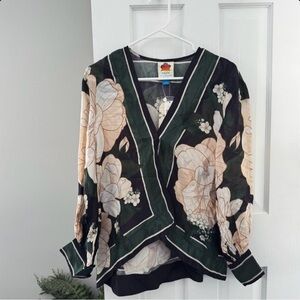 Farm Rio NWT Floral Silky Wrap Top